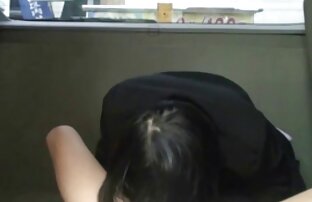 XXX ورزش ها gropes یک سکسکون گنده سوراخ تراشیده.