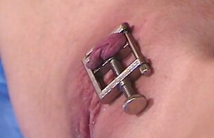 XXX غنیمت دختر سفید می تواند یک خروس بزرگ سیاه و سفید کوص گنده را تحمل کند.