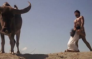 XXX پرشهای بیدمشک او در طول یک ریخته گری فیلمهای سکسی زنان کون گنده پورنو.