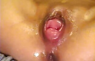 XXX یک زن سرسبز است ارتباط جنسی در زنان كون كنده ماشین.